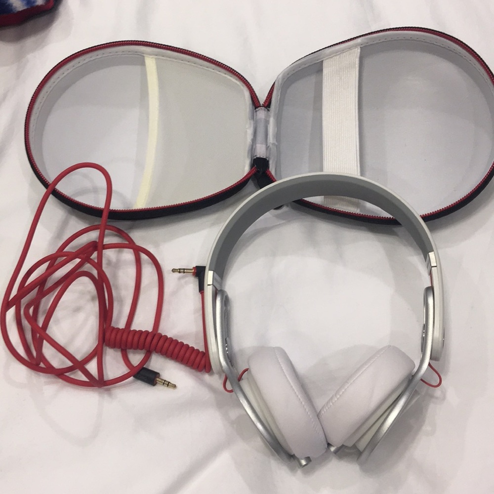 Beats headphones with cord